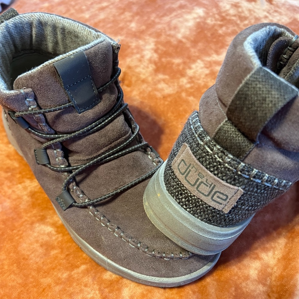 Hey dude shoes
